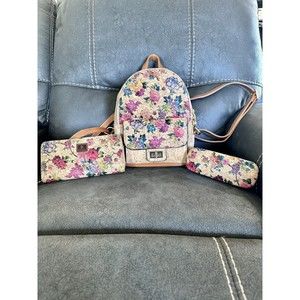 100% Cork Backpack Bag Purse Floral Set Made in Portugal Wallet Glasses Case